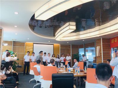 資深團(tuán)隊(duì)1